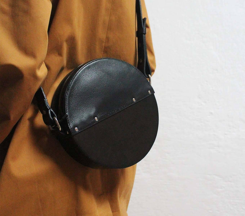 womens leather crossbody sling bag