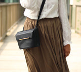 black_crossbody_bag